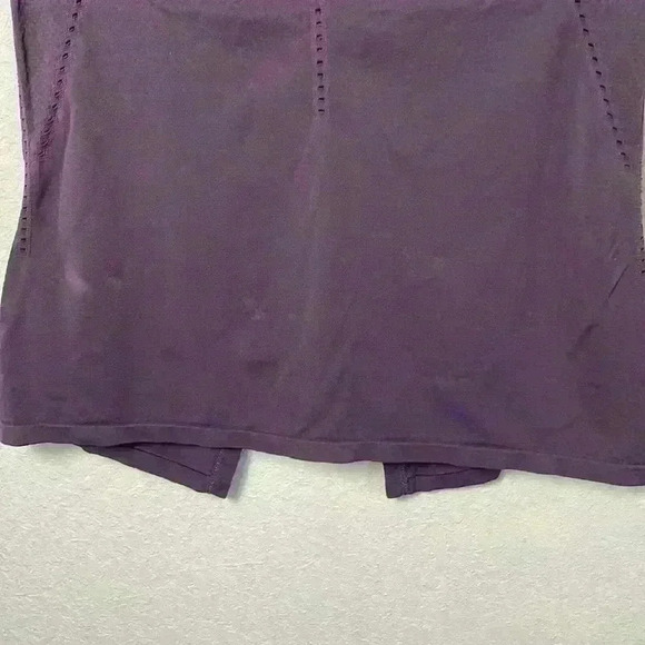 Athleta Foothill Tank in Spiced Cabernet Top Sleeveless Split Back Size XS - Picture 3 of 8